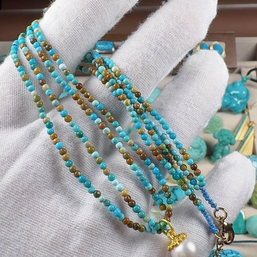 绿松石未镶嵌珠宝奇石