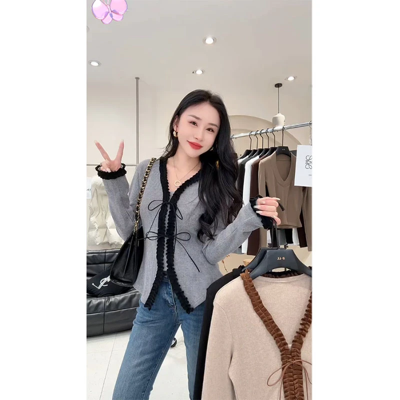 冬季新款撞色绑带洋气V领针织毛衣不规则显瘦百搭气质长袖上衣女