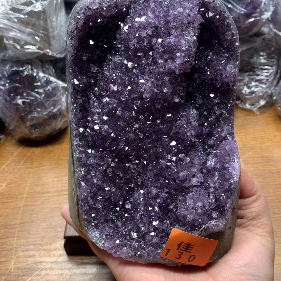 水晶大型摆件（非配饰）未镶嵌