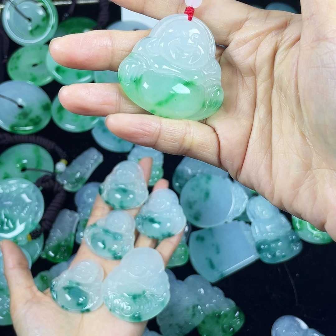 翡翠未镶嵌颈饰吊坠