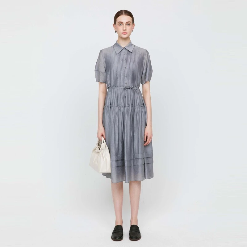 S·DEER圣迪奥女装时尚气质风琴褶收腰吊带衬衫连衣裙S242Z1439