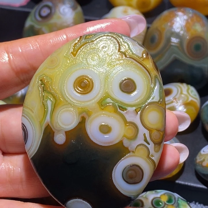 玛瑙/玉髓未镶嵌珠宝奇石54