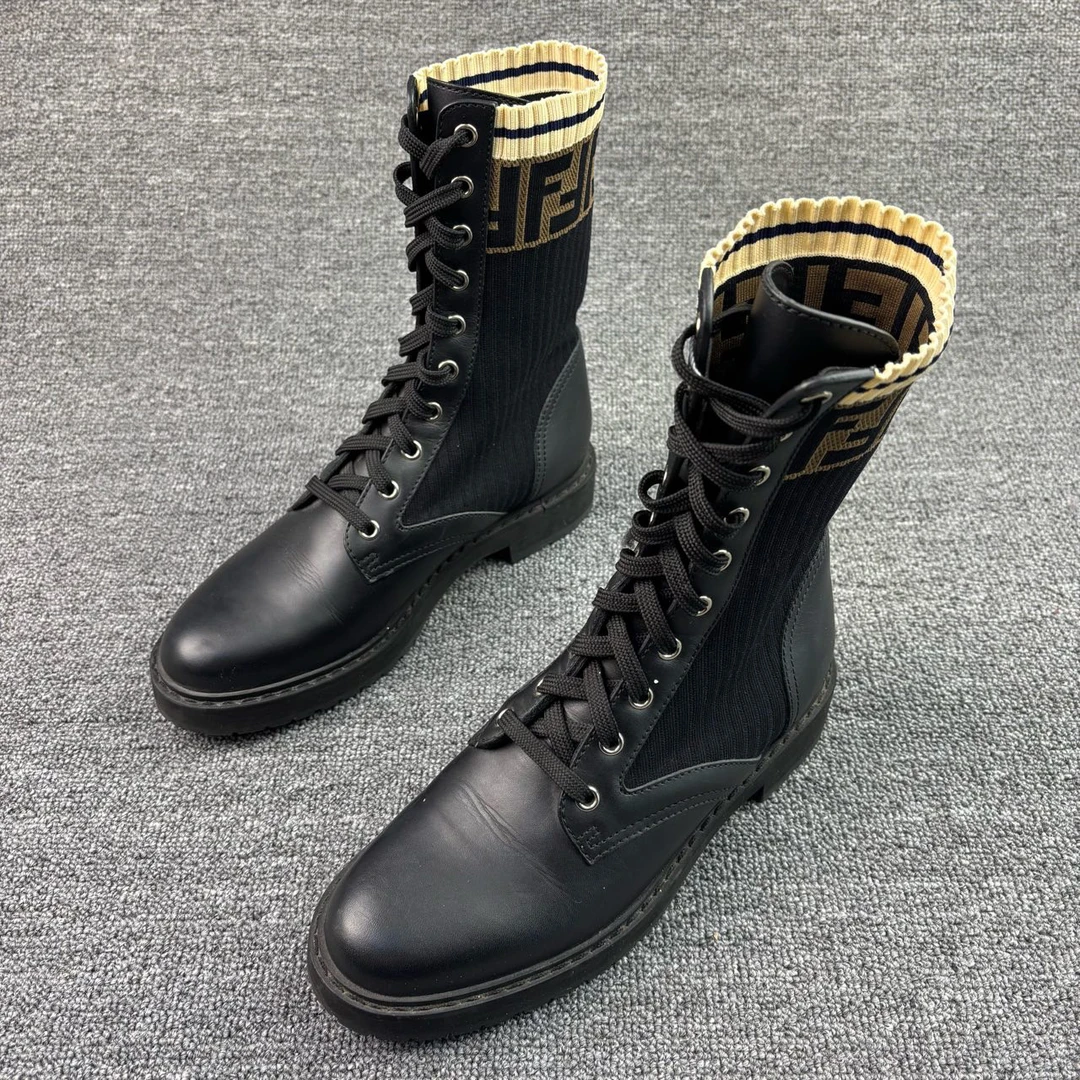 95新 FENDI/芬迪 老花短靴 37码