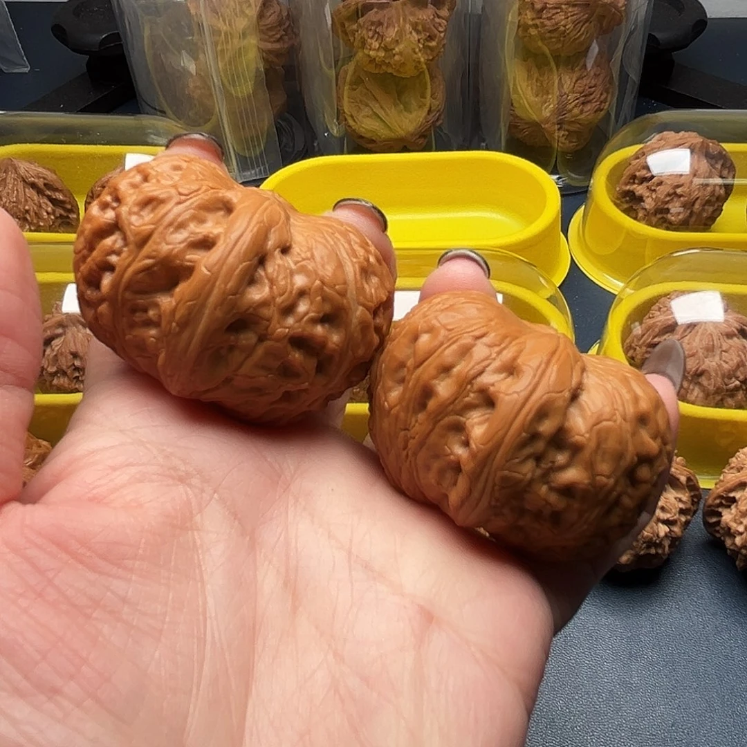 冷***知核桃46尺寸大元宝