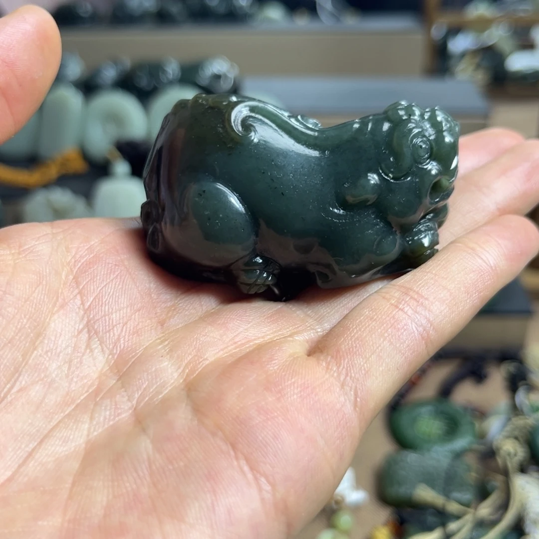 和田玉（糖玉）未镶嵌颈饰