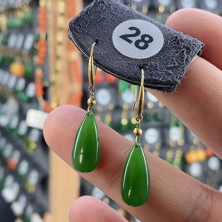 和田玉耳饰18K金镶嵌