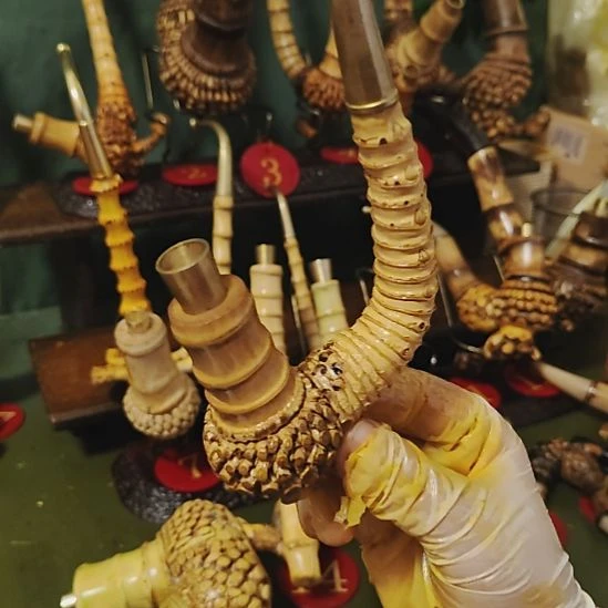 杰***哥贵州特色竹根烟斗工艺品手把件