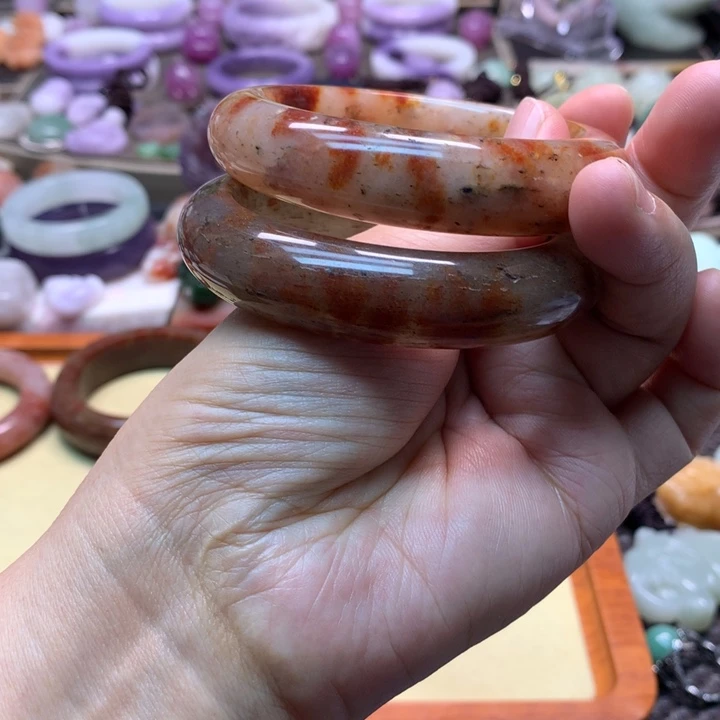 石英岩玉未镶嵌踏雪56