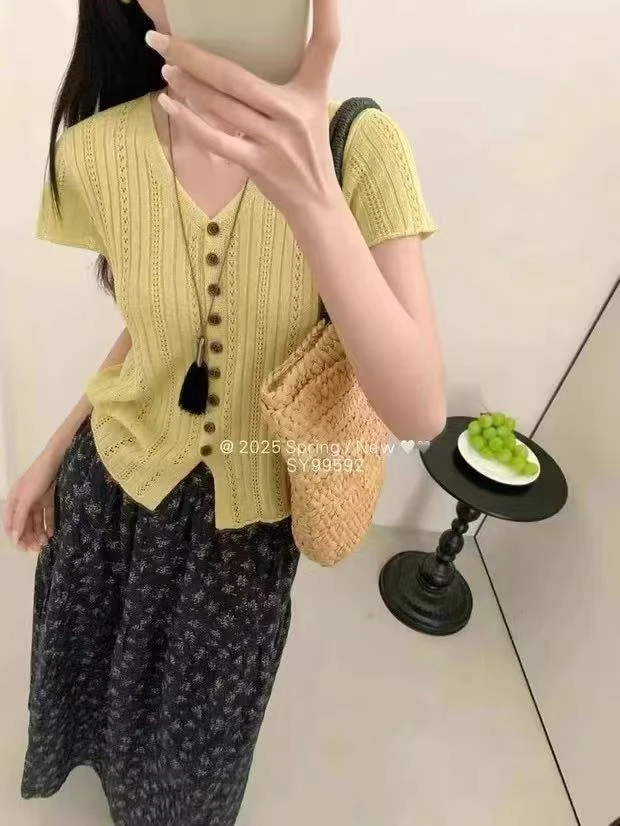 2025夏季新品精致上衣