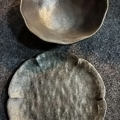 瓷片婷****）微瑕黑色十寸+大汤碗