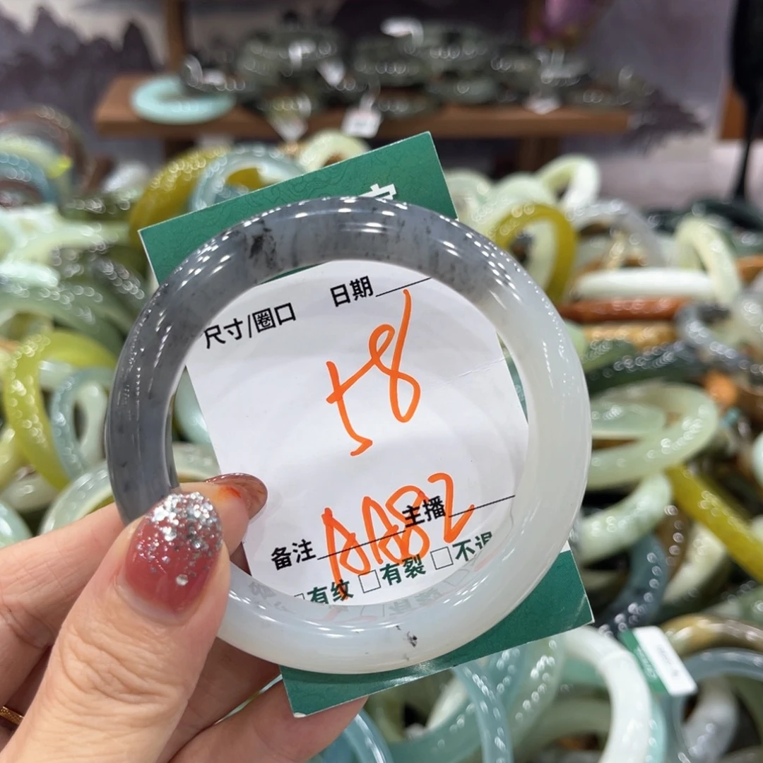 未镶嵌蛇纹石玉手镯手镯