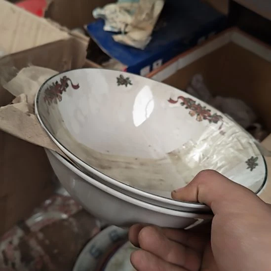 茶盏陶瓷盘子碗啥都有