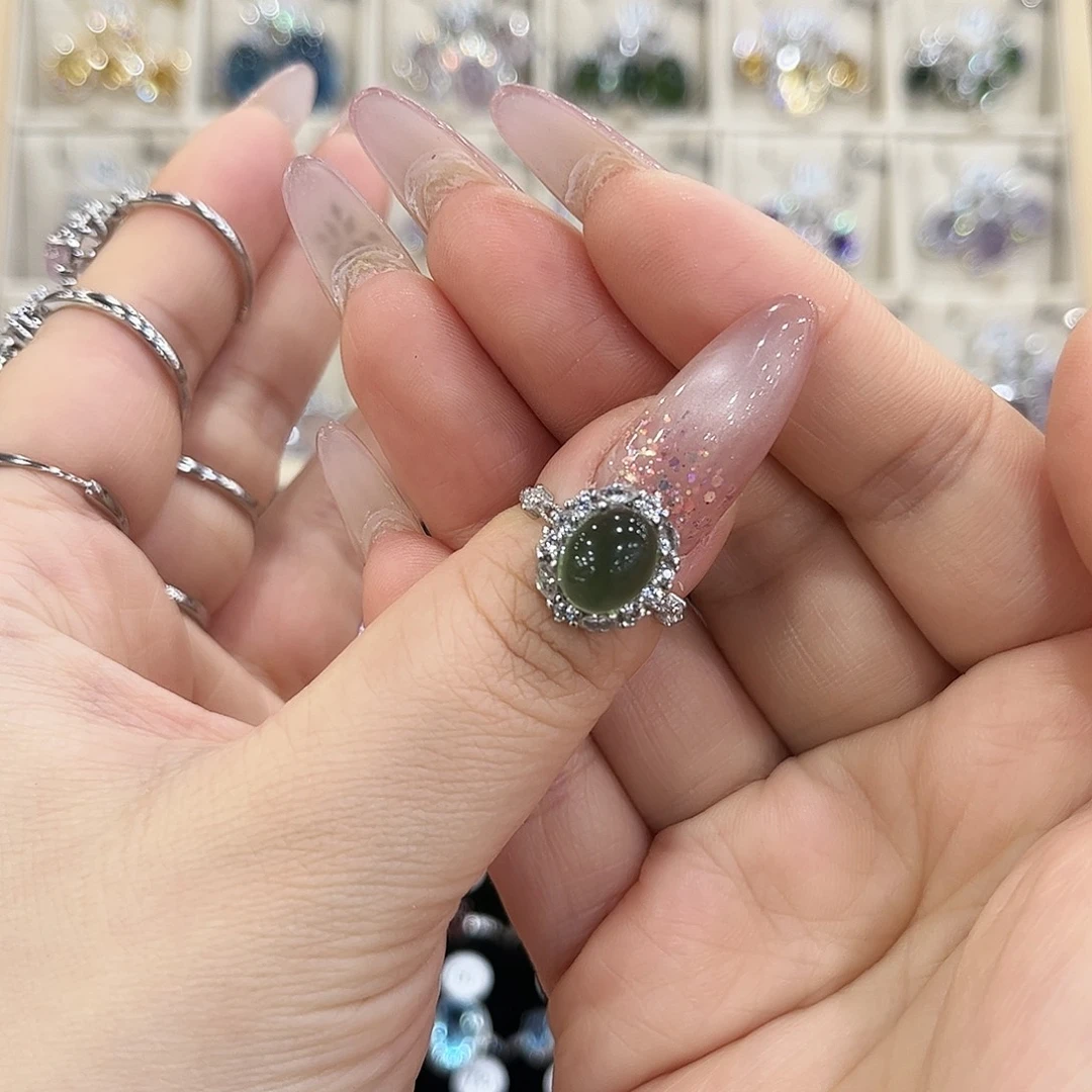 诸****岫玉银S925镶嵌戒指