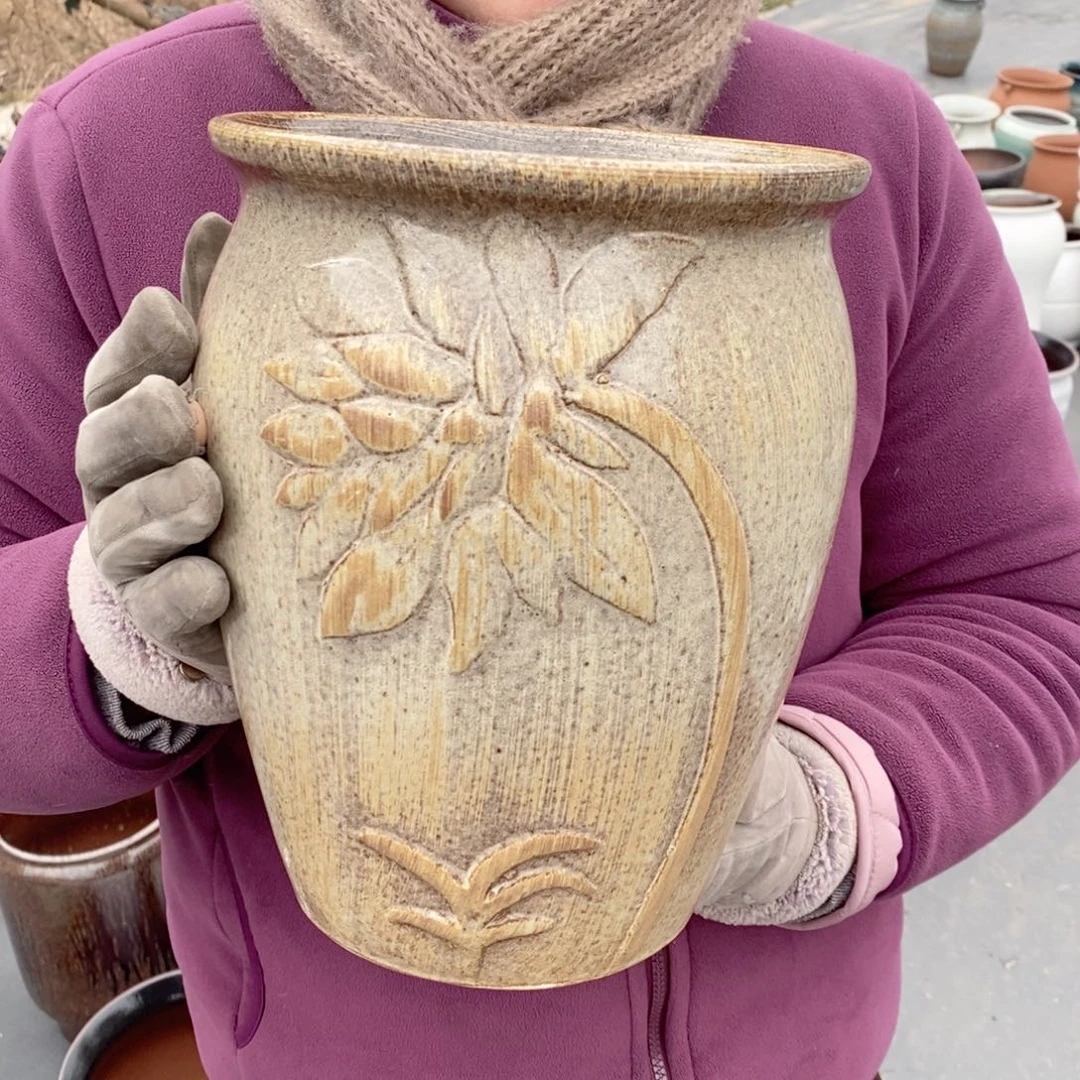 红陶口20高25～～～