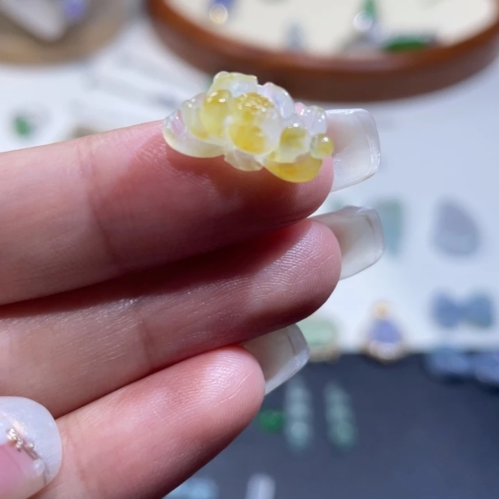 颈饰未镶嵌翡翠莲花