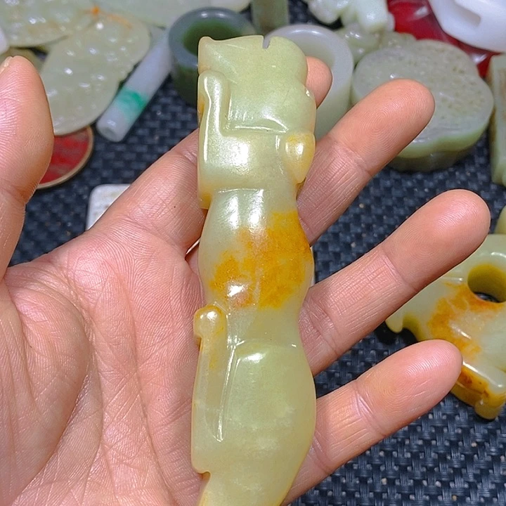 未镶嵌手链和田玉（糖玉）