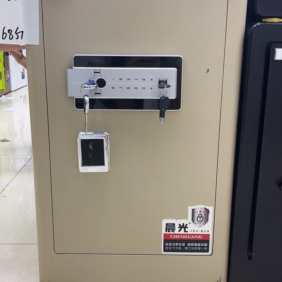 钢板织****锅誉虎系列米白色70指纹款样品漆面破损