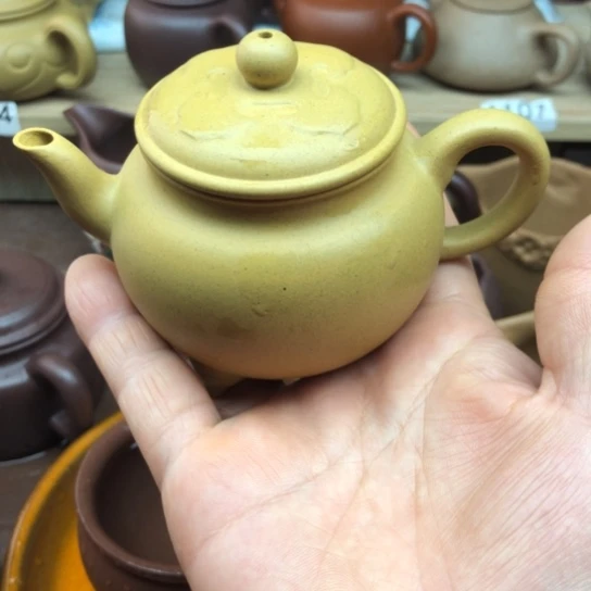 茶壶紫砂黄段泥大彬如意150豪升左右