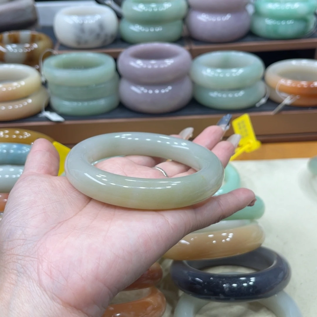 未镶嵌爱情石英质玉