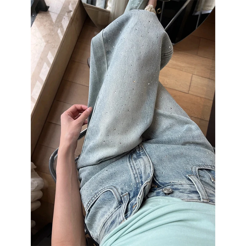 浅色烫钻阔腿牛仔裤女2025秋季新款宽松显瘦时尚设计感直筒拖地裤