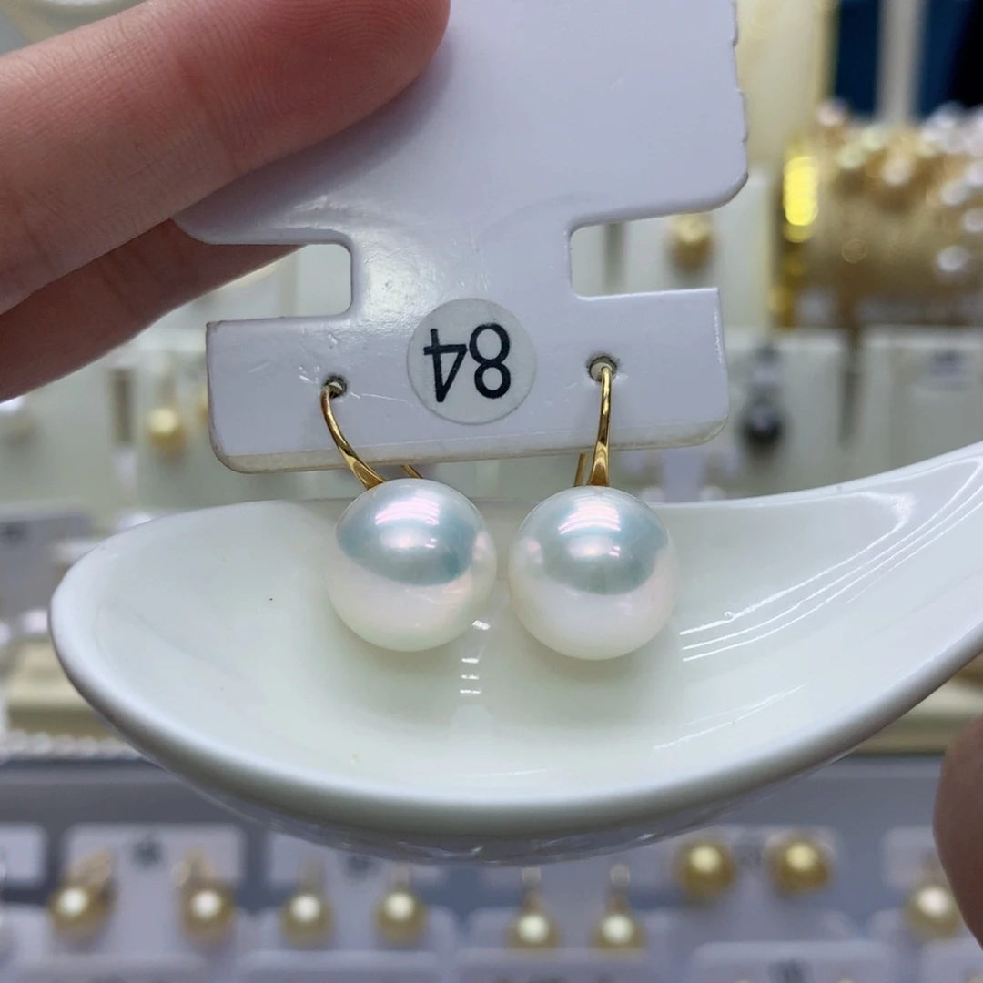 18K金镶嵌耳饰淡水珍珠