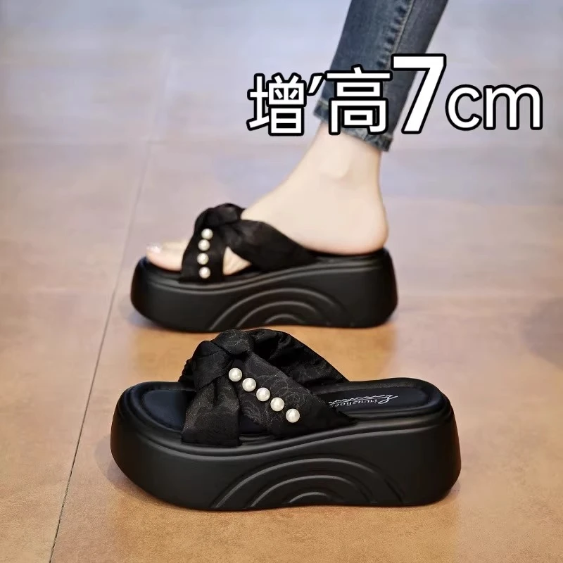 厚底7cm增高小个子凉拖鞋女夏外穿2025年新款松糕高跟沙滩鞋小码.