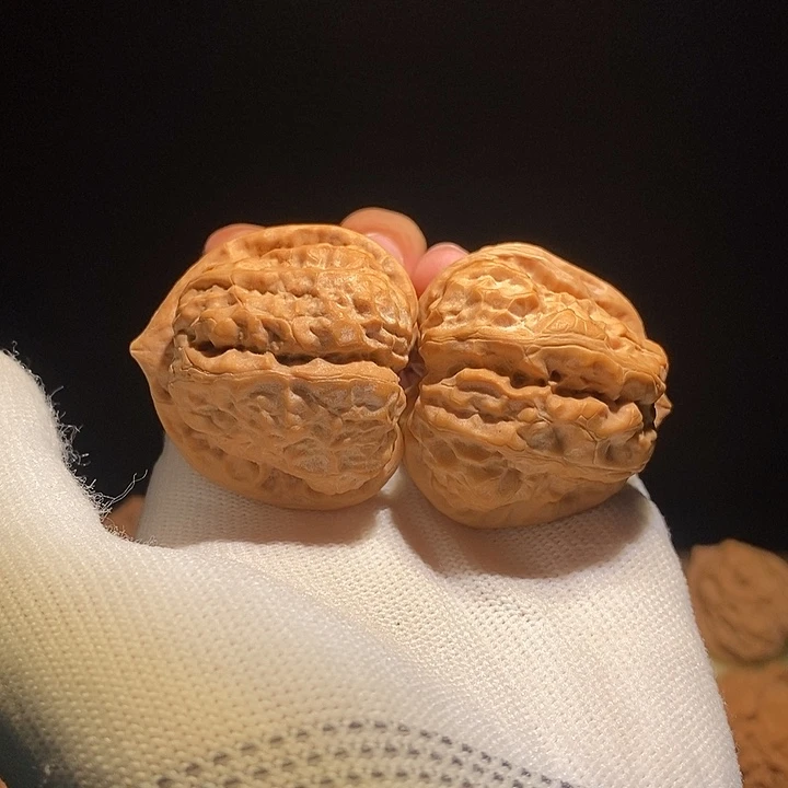 x***v文玩核桃吊坠全品40蛤蟆