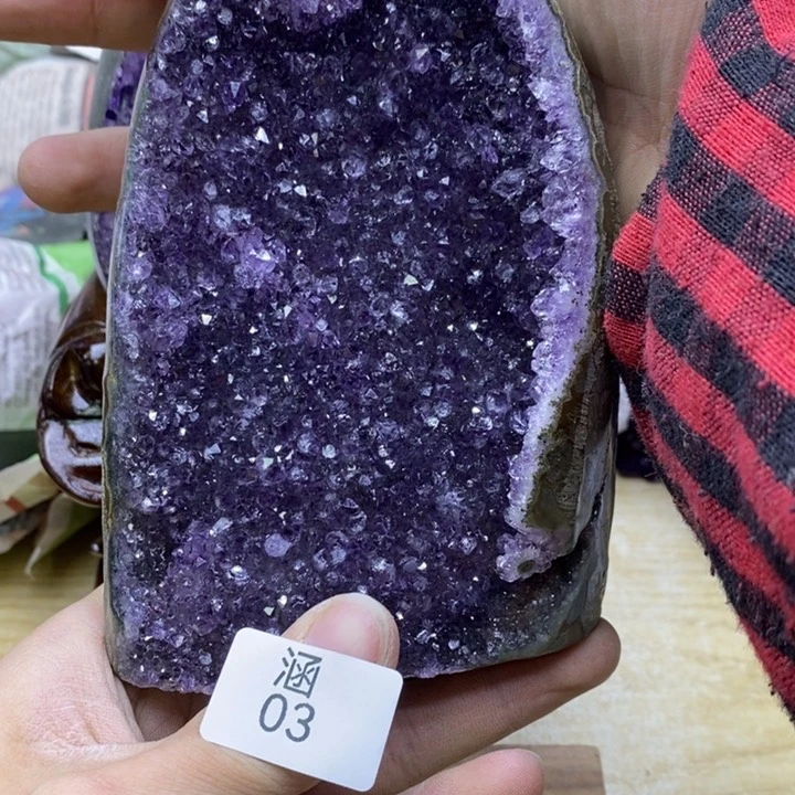 水晶大型摆件（非配饰）未镶嵌