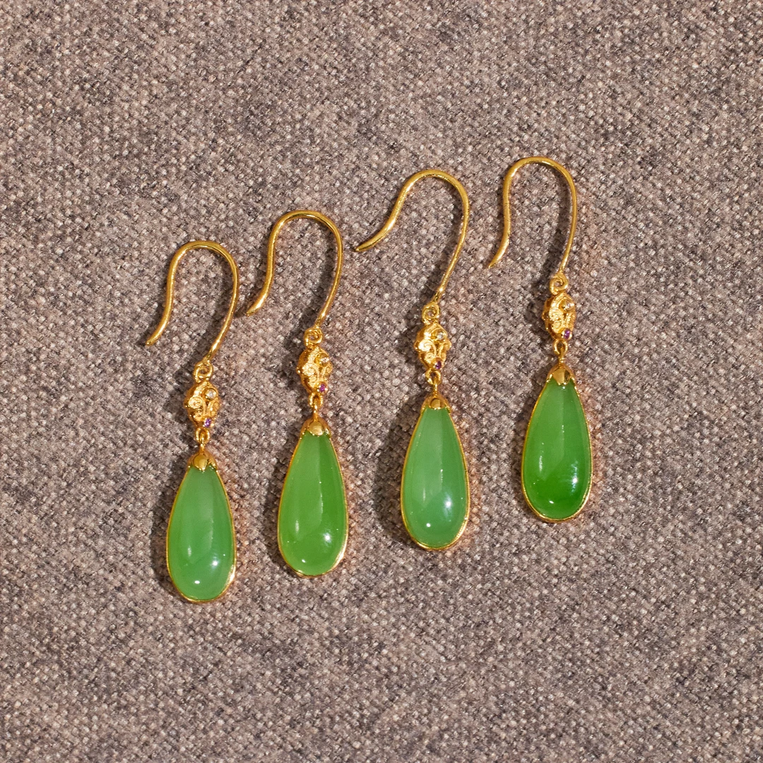 【歪歪】*碧玉水滴耳钩*18K镶嵌（多样性发其一）W7770