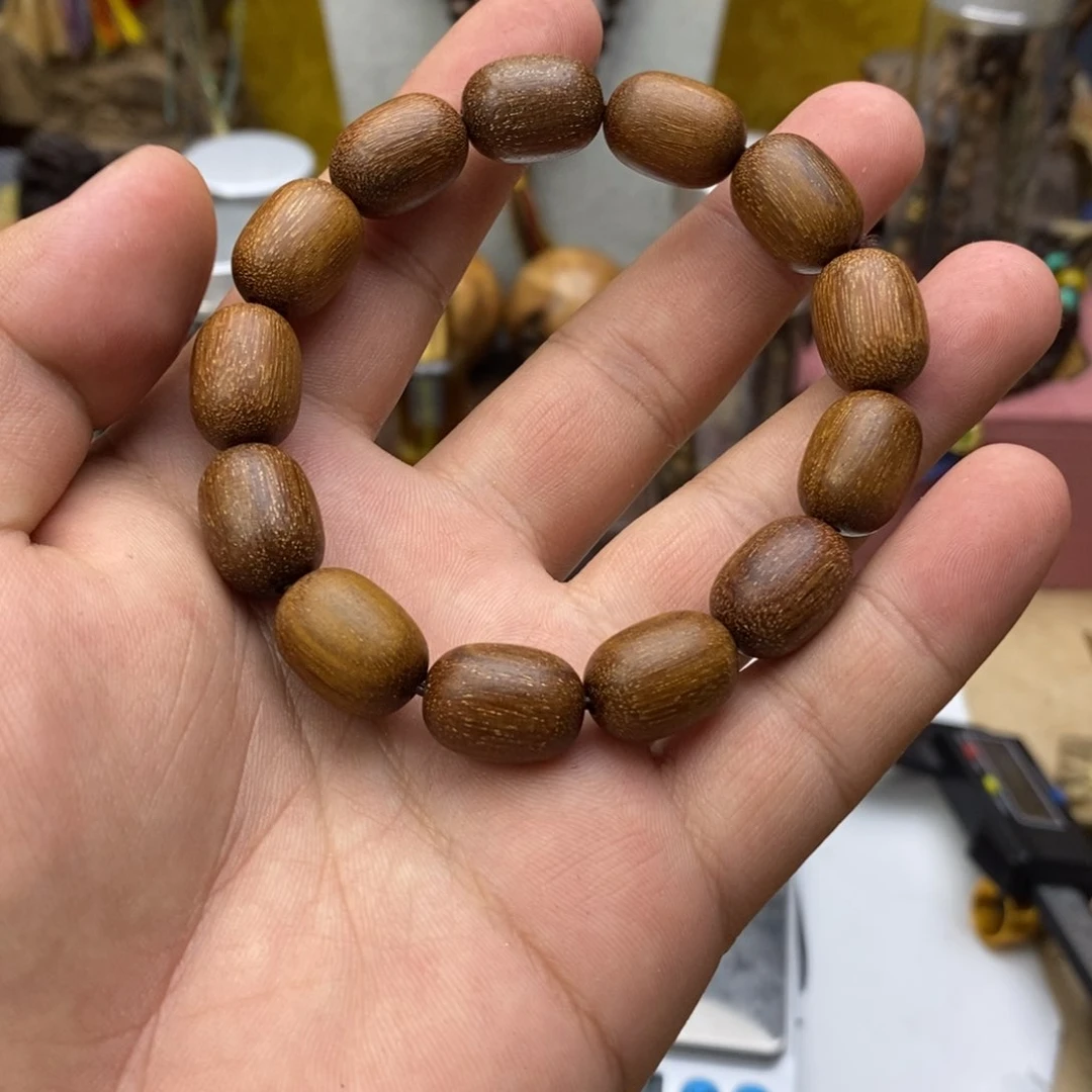 大叶紫檀（黑酸枝木类）