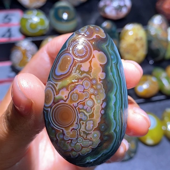 玛瑙/玉髓玛瑙吊坠未镶嵌