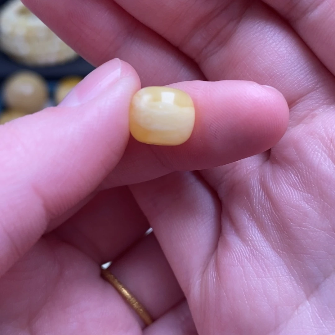 蜜蜡未镶嵌珠宝奇石10.2✖️8.7