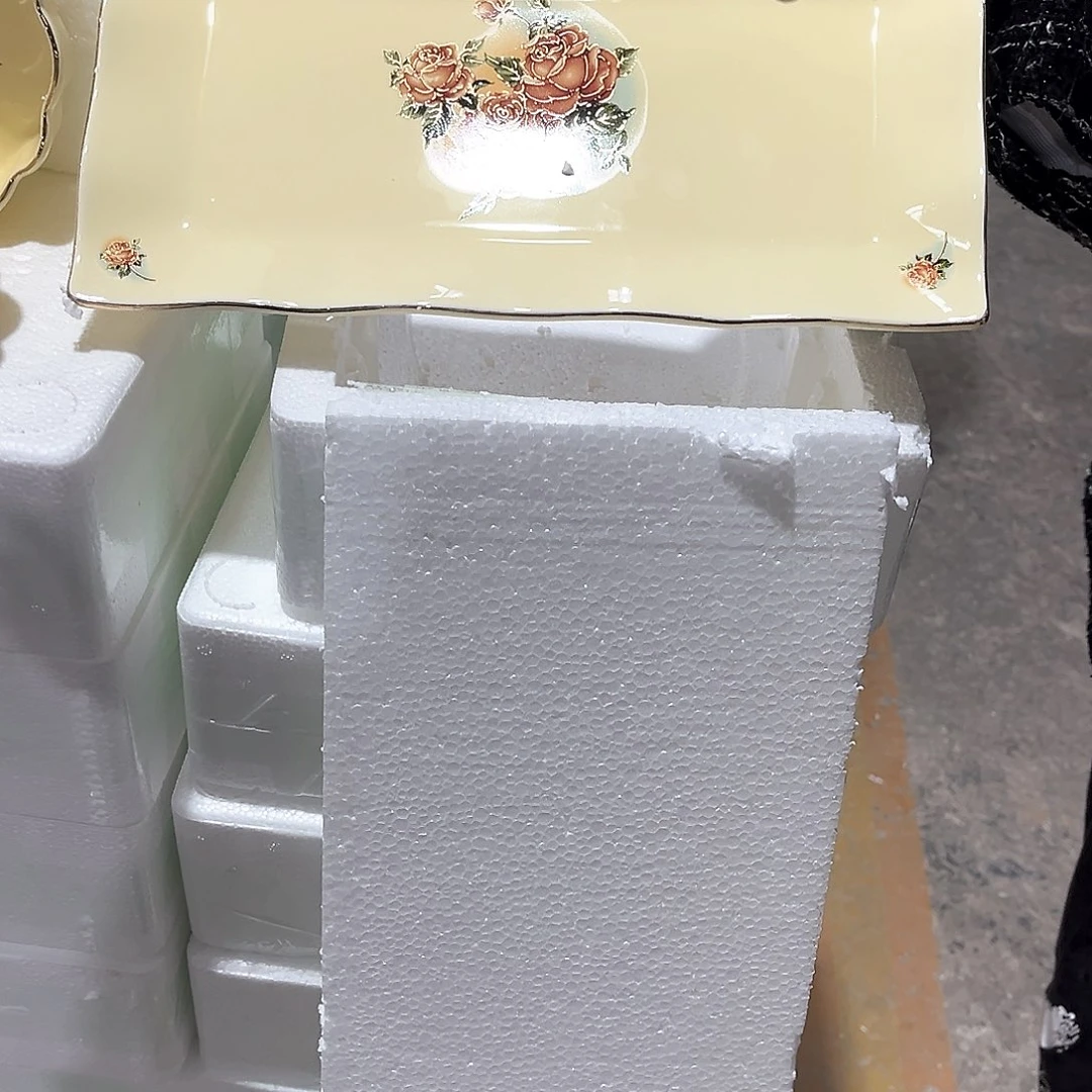 高端陶瓷…………………………