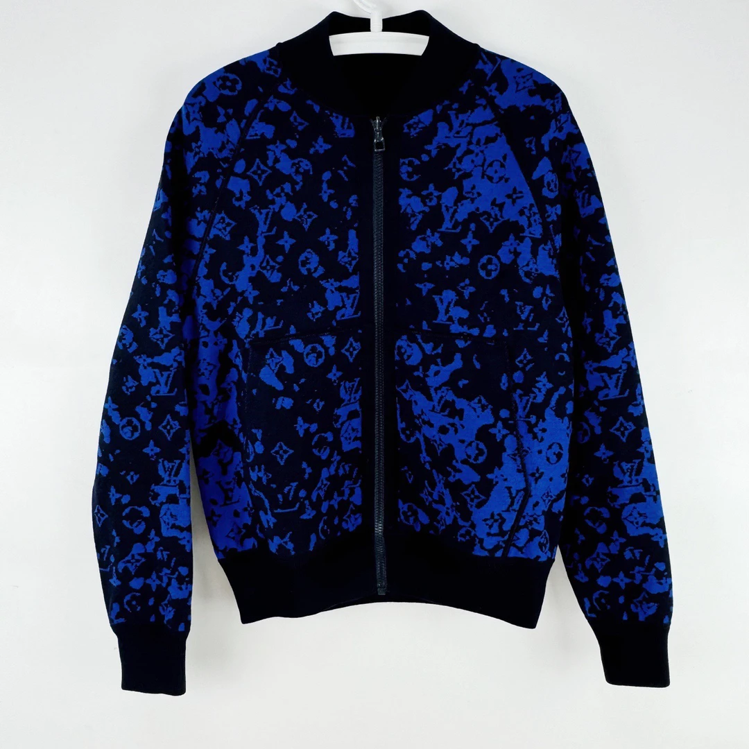 99新 LouisVuitton/路易威登 XS码 迷彩老花满印穿着外套 sz0141