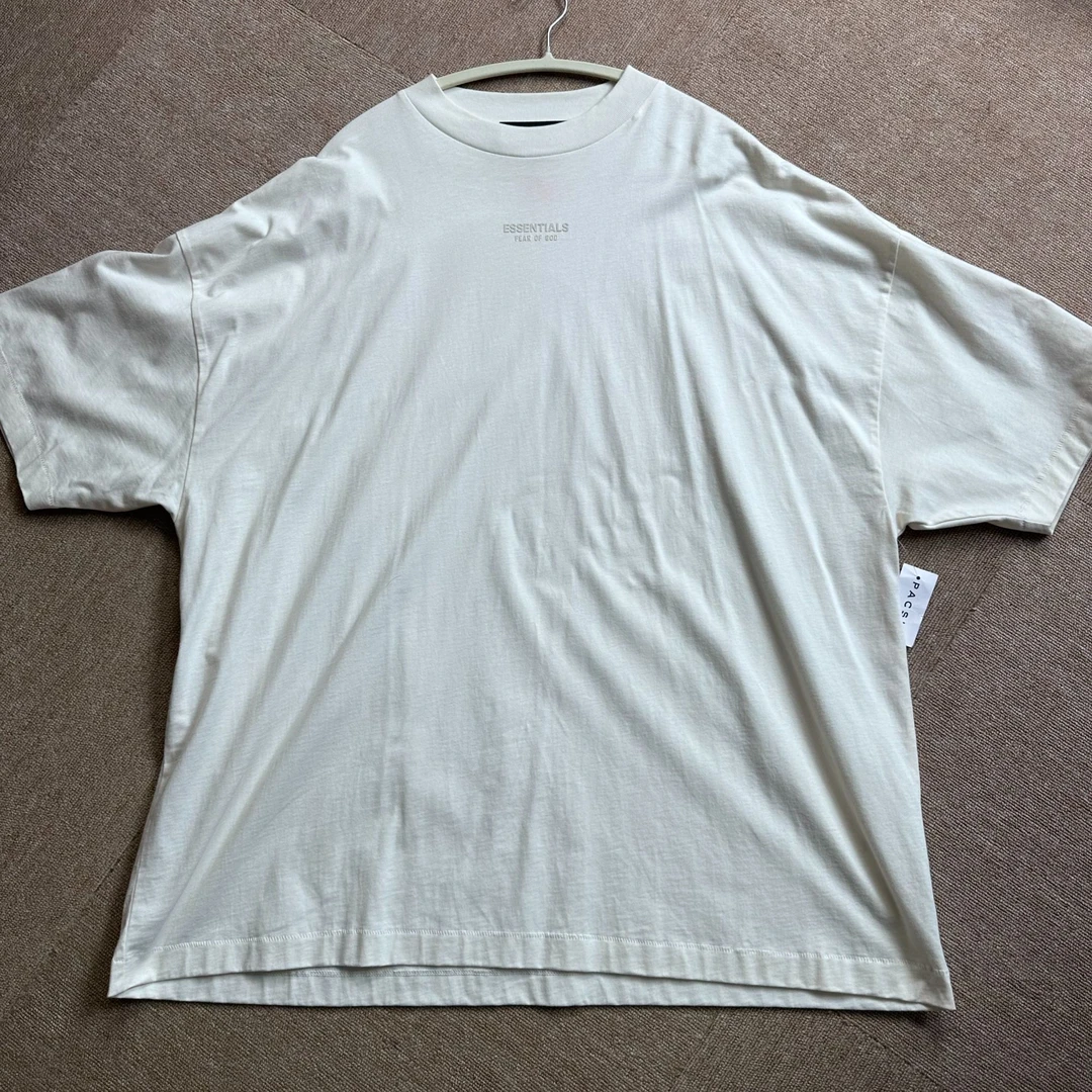 未使用 YSL/圣罗兰 ESSENTIALS短袖纯色