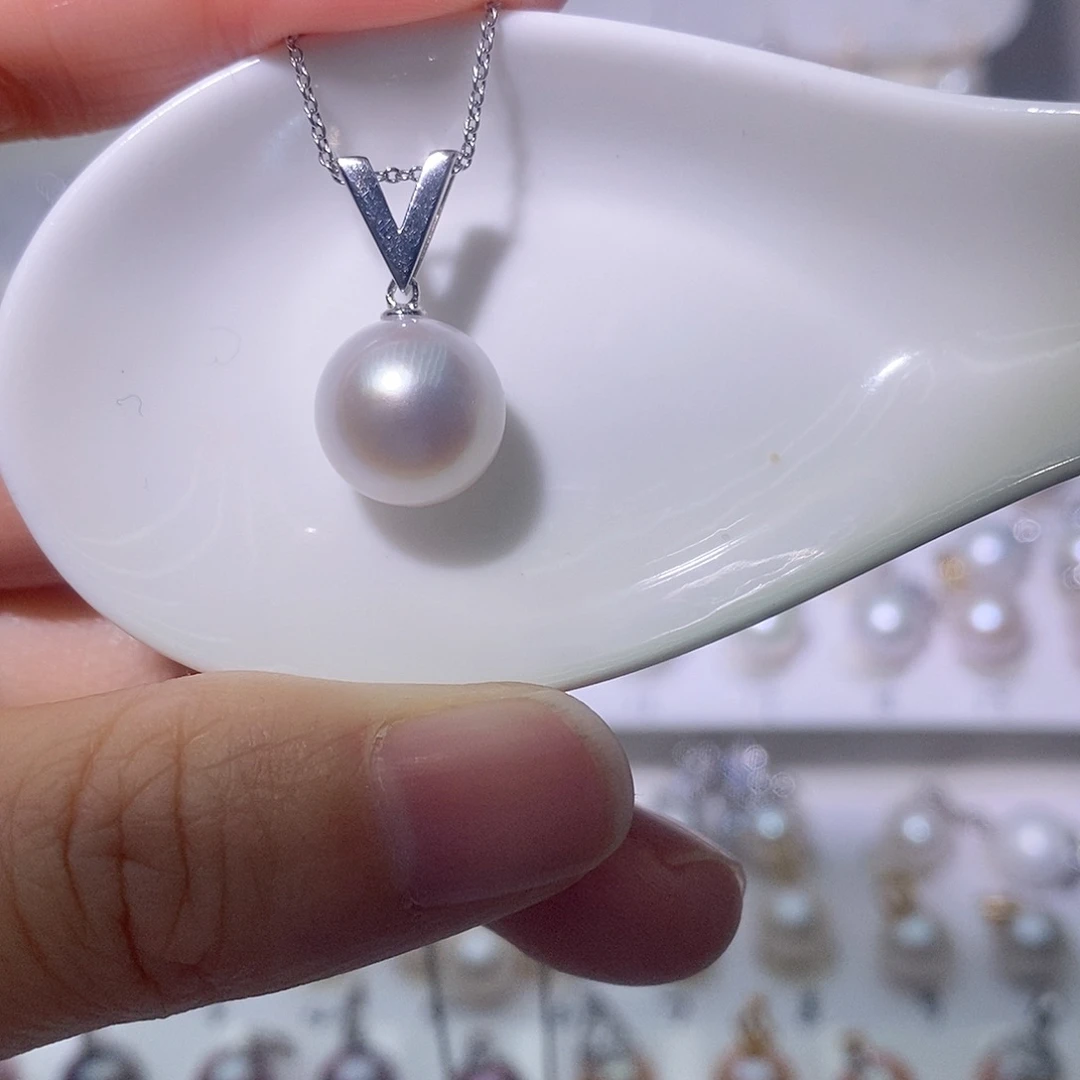 淡水珍珠吊坠(赠链)银S925镶嵌尺寸11/12毫米