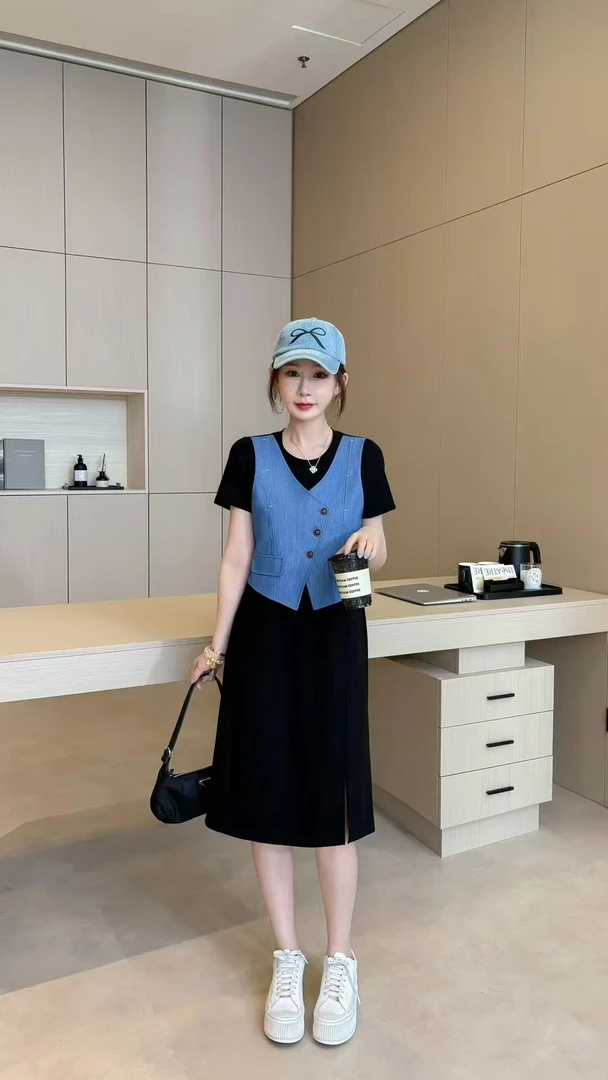时尚连衣裙女2025夏季新款气质显瘦休闲假两件马甲上衣拼接连衣裙