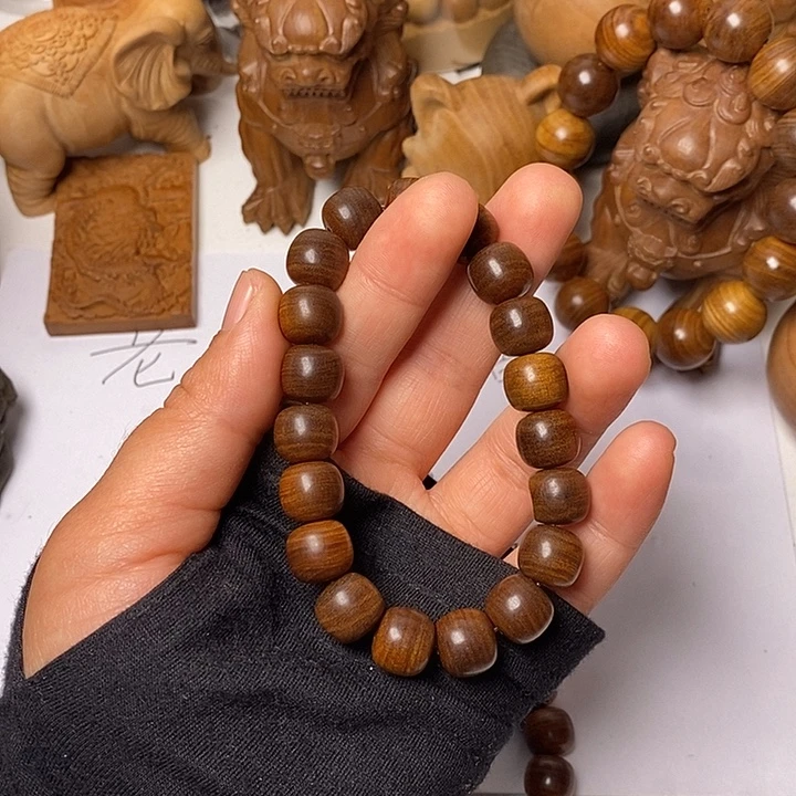 檀香木老山檀香1.0/1.1黑金老老料满纹沉