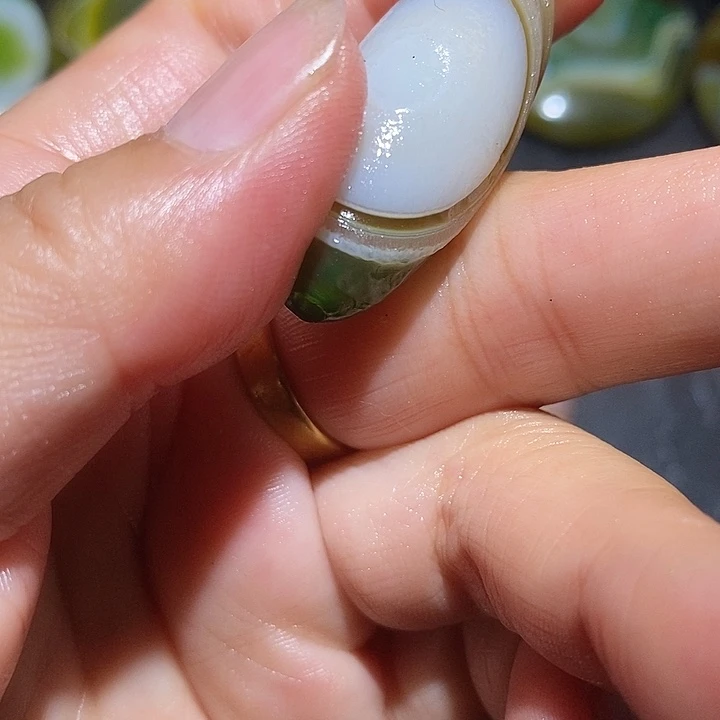 绿***喱玛瑙/玉髓颈饰合金