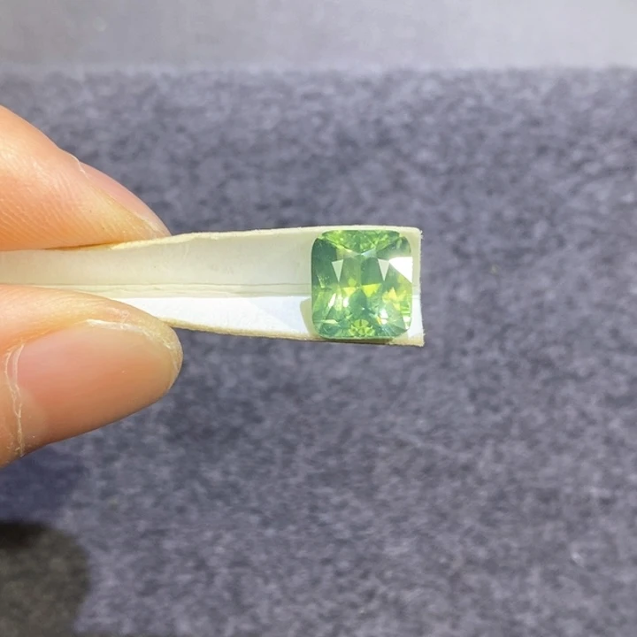 锆石3.56ct未镶嵌用****6