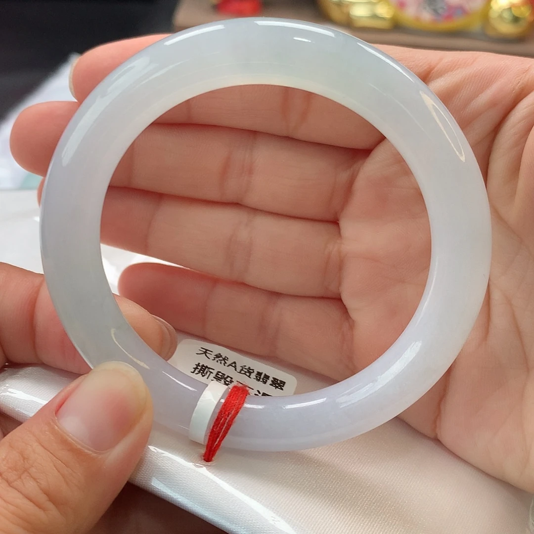 翡翠未镶嵌手镯55圆