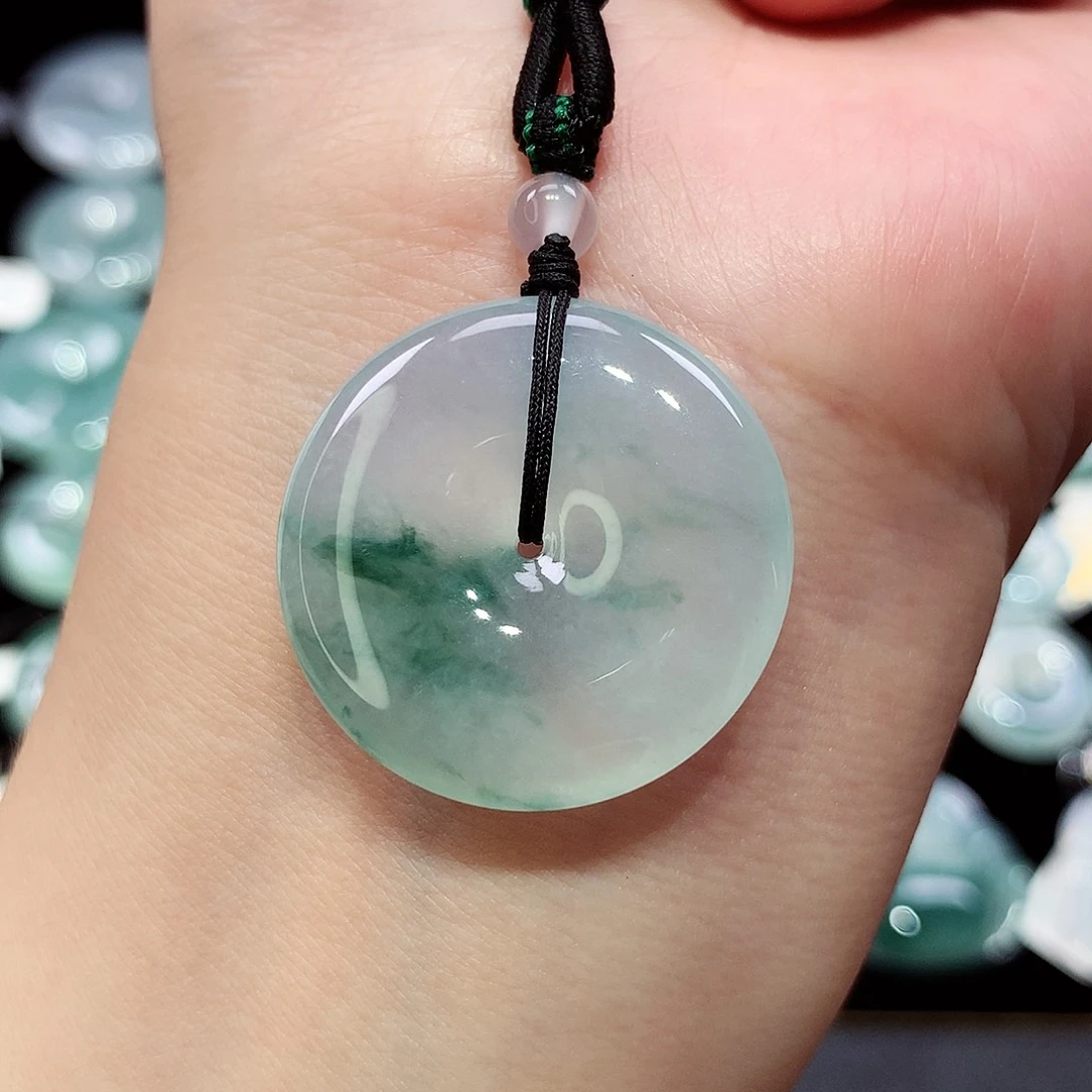 翡翠未镶嵌颈饰27.6/5.3