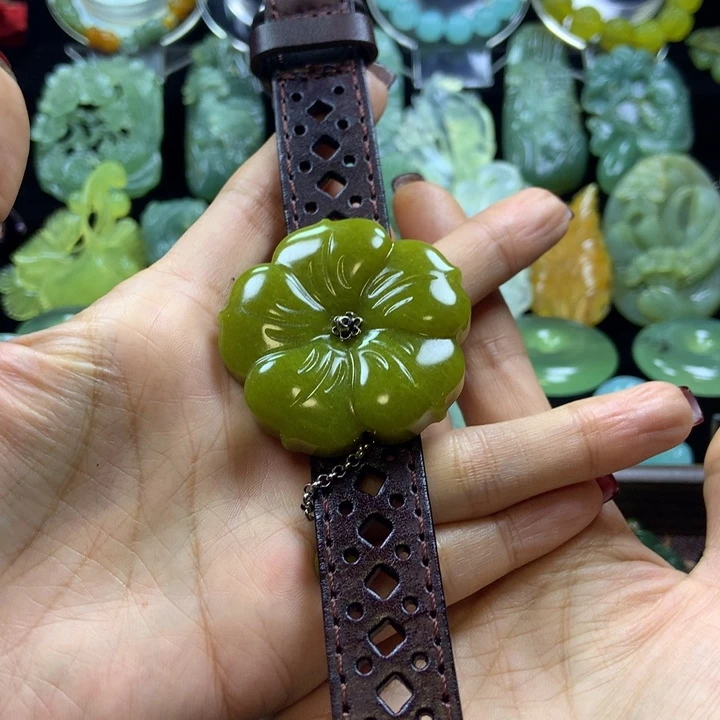【闪购商品】蛇纹石玉颈饰未镶嵌