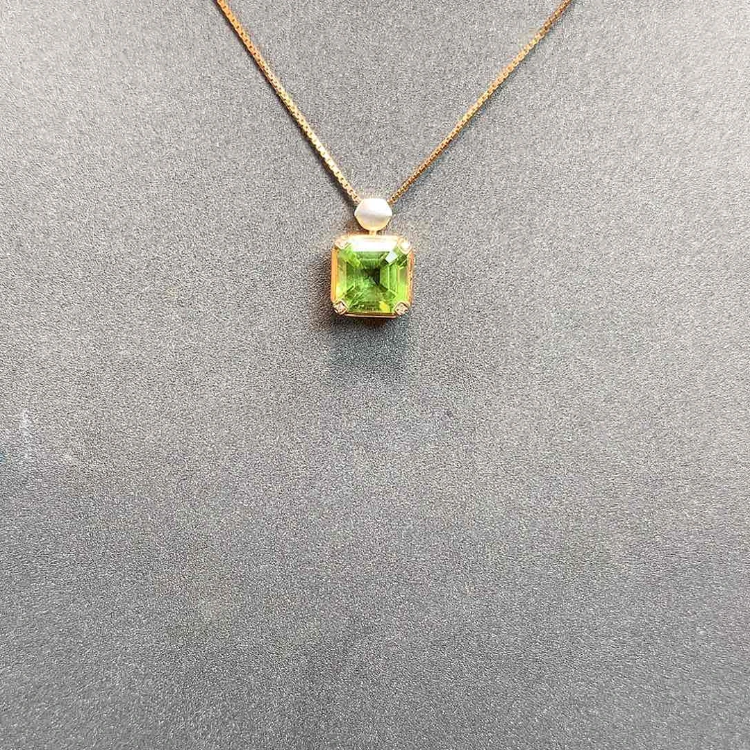 吊坠(不含链)18K金镶嵌橄榄石