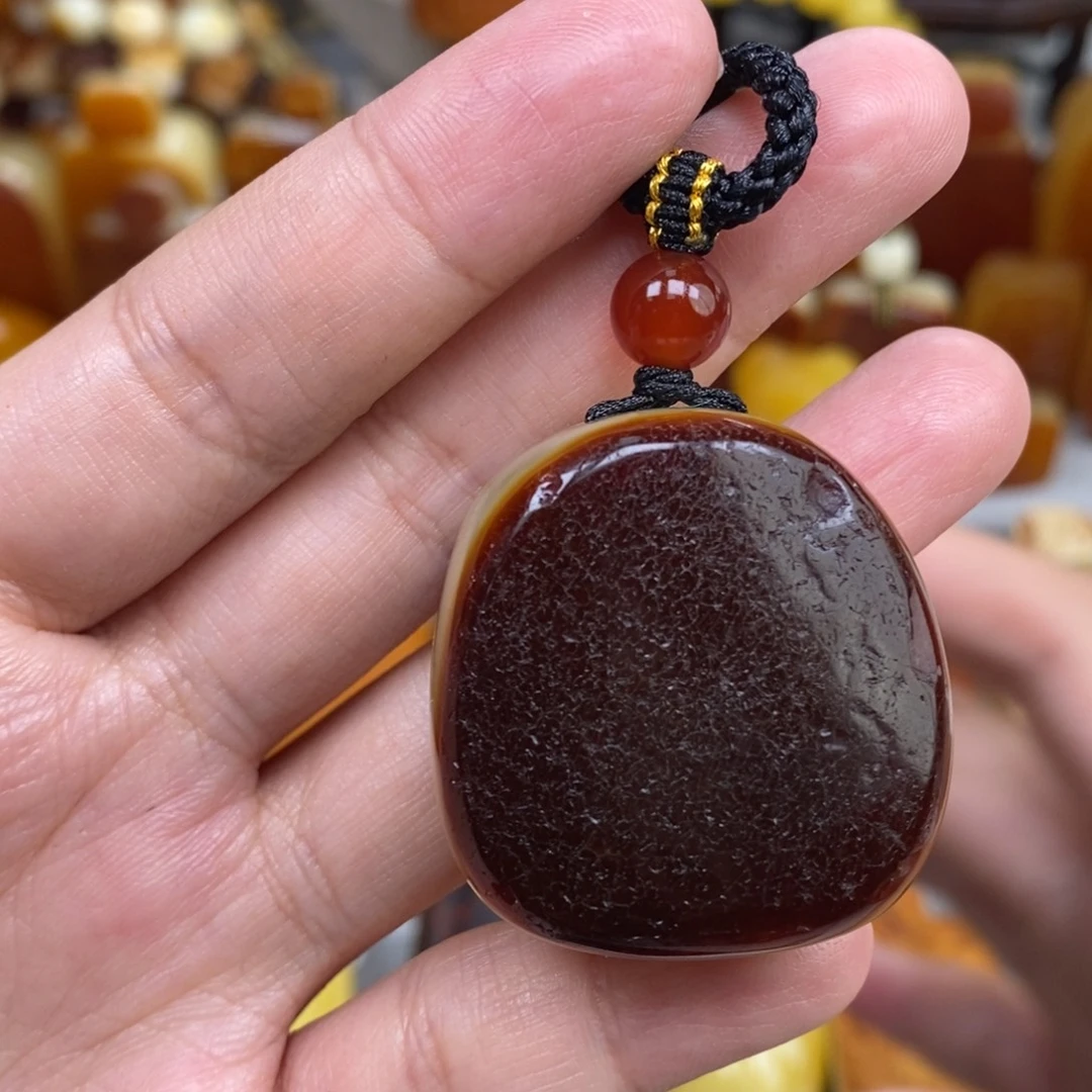 蜜蜡未镶嵌珠宝奇石