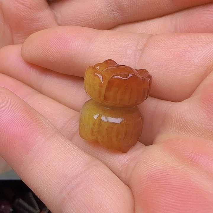 和田玉未镶嵌吊坠(不含链)