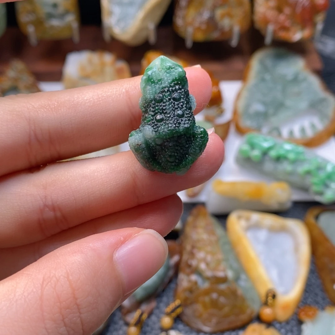 定制翡翠未镶嵌翡翠