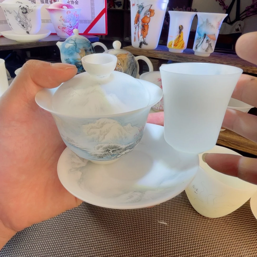 手绘的小卡也太好看了吧呜呜呜好喜欢好喜欢好