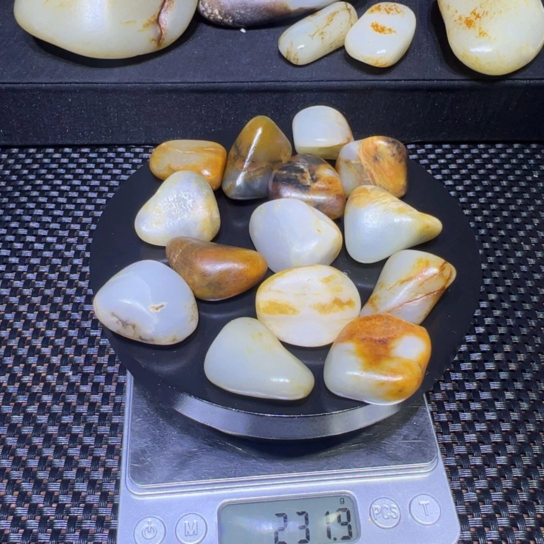 和田玉（子料）未镶嵌吊坠(不含链)231克