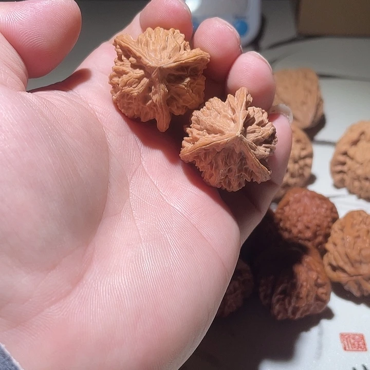 吊坠文玩核桃盘山